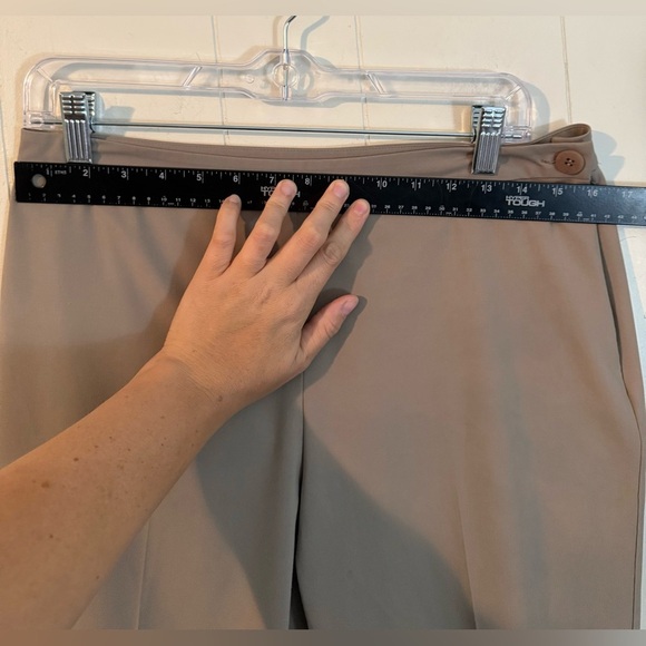 Eileen Fisher Classic Women's Work Ankle Pants, Size 8 - Picture 8 of 11